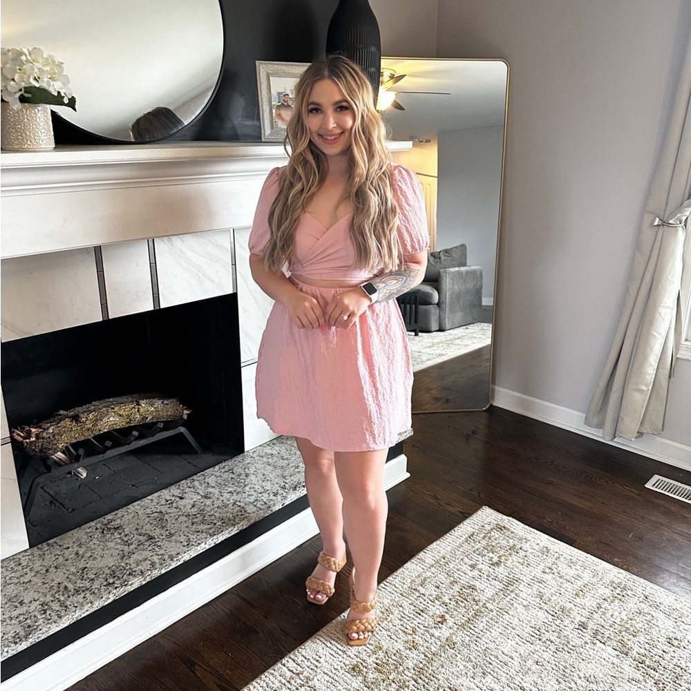 Pink dress